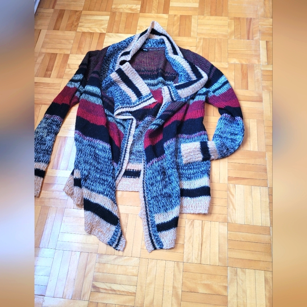 Red and Black Open Cardignan Sweater
